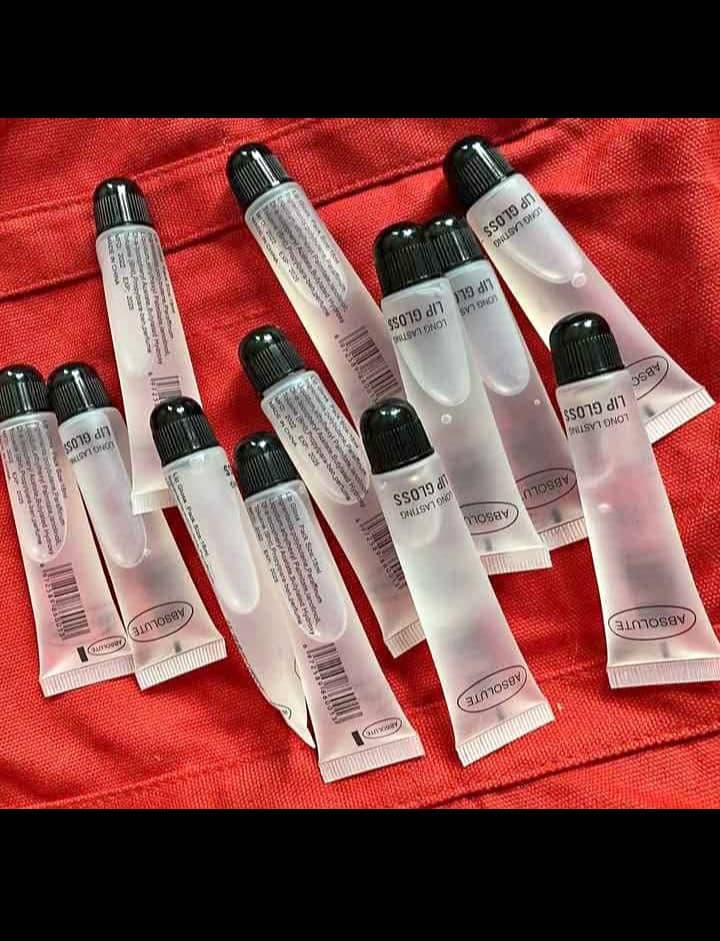 Lip gloss B