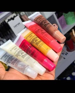 Lip gloss B